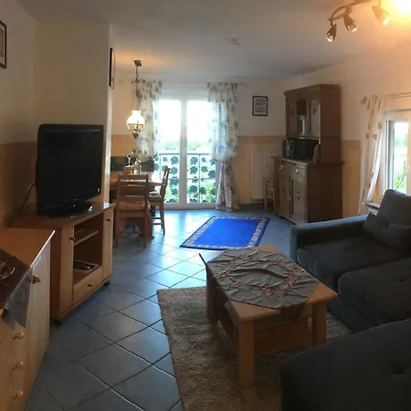 Suedpfalzblick Διαμέρισμα *