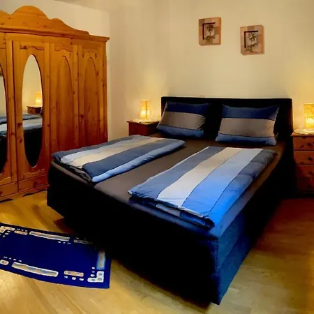 Suedpfalzblick Lägenhet Burrweiler