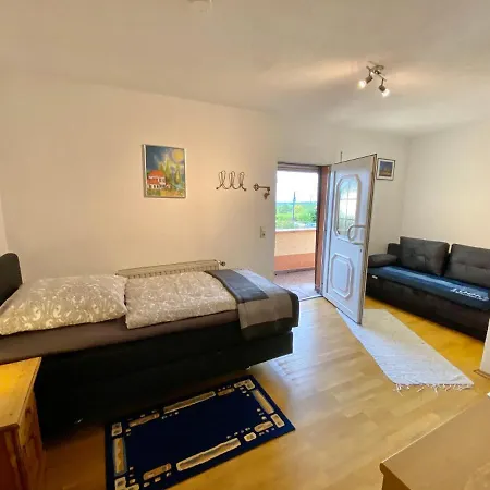 Suedpfalzblick Lägenhet *